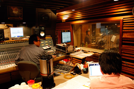 スタジオ調整室
